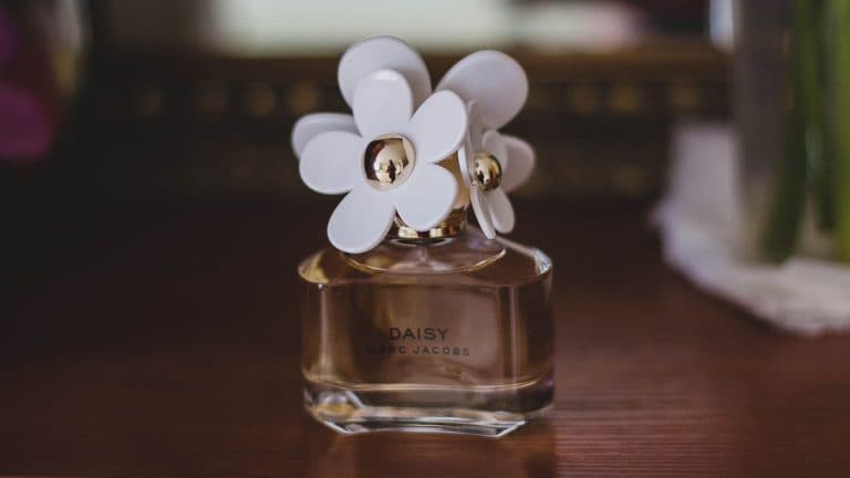 Perché Daisy di Marc Jacobs è uno dei Profumi più amati al mondo